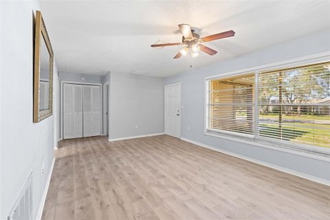 Casa en venta en Spring Hill, Florida, 3 dormitorios, 146.79 m2 № 2428728 - foto 12