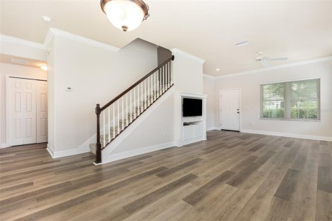 Casa en venta en Fish Hawk, Florida, 5 dormitorios, 244.52 m2 № 1914456 - foto 4
