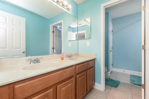 Casa en venta en Fish Hawk, Florida, 5 dormitorios, 244.52 m2 № 1914456 - foto 28