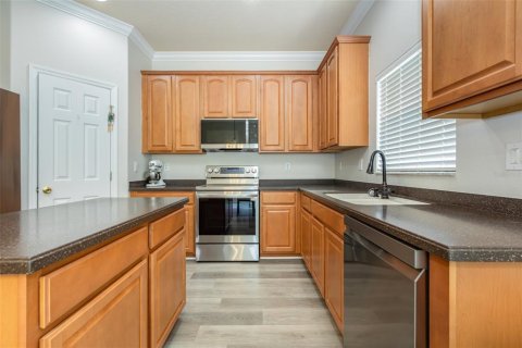 Casa en venta en Fish Hawk, Florida, 5 dormitorios, 244.52 m2 № 1914456 - foto 12