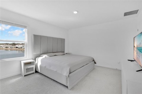 Casa en venta en Kissimmee, Florida, 4 dormitorios, 191.38 m2 № 2206247 - foto 15