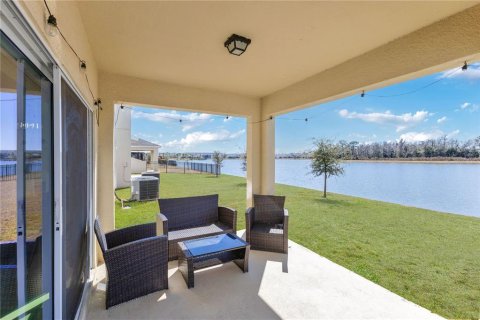 Casa en venta en Kissimmee, Florida, 4 dormitorios, 191.38 m2 № 2206247 - foto 27