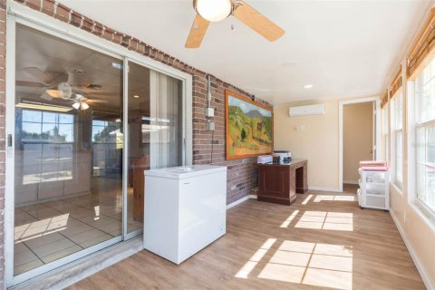 Casa en venta en Tampa, Florida, 3 dormitorios, 137.77 m2 № 2206594 - foto 29