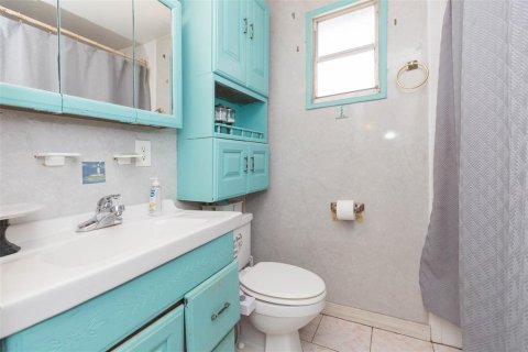 Casa en venta en Tampa, Florida, 3 dormitorios, 137.77 m2 № 2206594 - foto 27