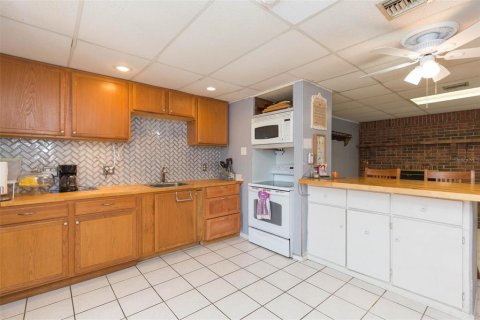 Casa en venta en Tampa, Florida, 3 dormitorios, 137.77 m2 № 2206594 - foto 14
