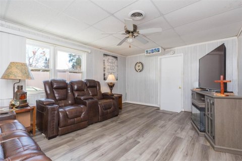 Casa en venta en Tampa, Florida, 3 dormitorios, 137.77 m2 № 2206594 - foto 9