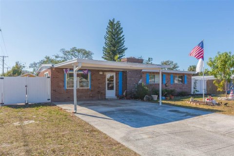 Casa en Tampa, Florida 3 dormitorios, 137.77 m2 № 2206594