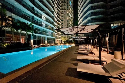 Apartment in Miami, Florida 1 bedroom, 72.84 sq.m. № 2246652 - photo 3