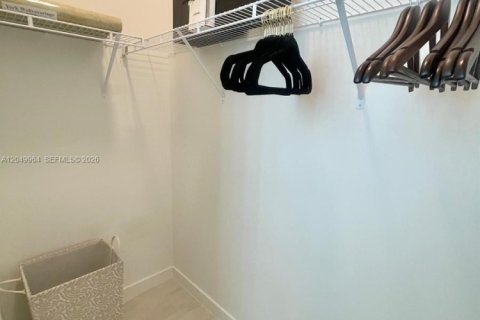 Apartment in Miami, Florida 1 bedroom, 72.84 sq.m. № 2246652 - photo 19