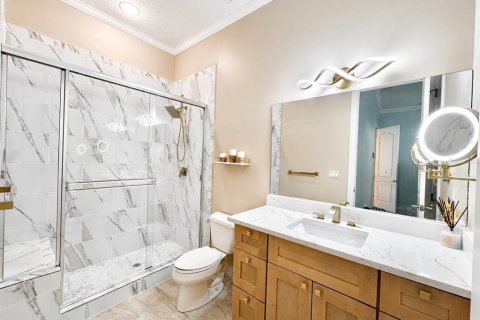 House in Clearwater, Florida 5 bedrooms, 488.29 sq.m. № 2095319 - photo 24