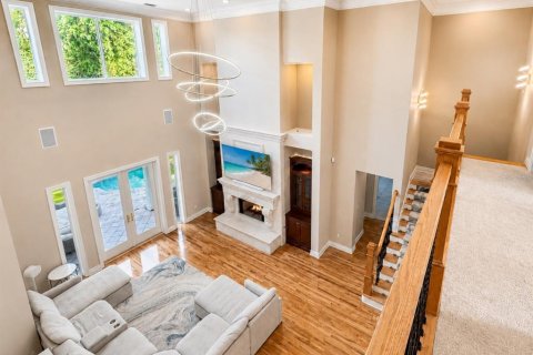 House in Clearwater, Florida 5 bedrooms, 488.29 sq.m. № 2095319 - photo 21