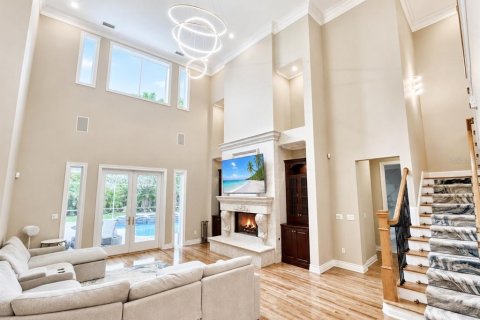 House in Clearwater, Florida 5 bedrooms, 488.29 sq.m. № 2095319 - photo 5