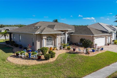 House in Ruskin, Florida 3 bedrooms, 231.33 sq.m. № 1625259 - photo 6