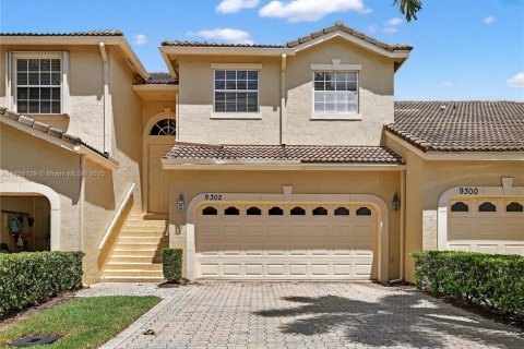 Townhouse in Port St. Lucie, Florida 3 bedrooms, 173.36 sq.m. № 1880127 - photo 1