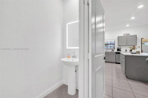 Touwnhouse à vendre à Florida City, Floride: 3 chambres, 136.19 m2 № 2083660 - photo 5