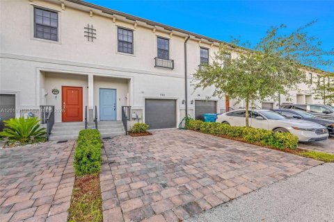 Touwnhouse à vendre à Florida City, Floride: 3 chambres, 136.19 m2 № 2083660 - photo 12