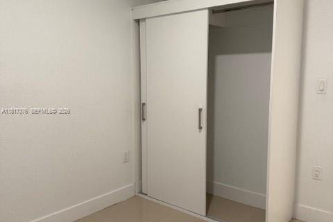 Townhouse in Homestead, Florida 4 bedrooms, 129.88 sq.m. № 1772536 - photo 16