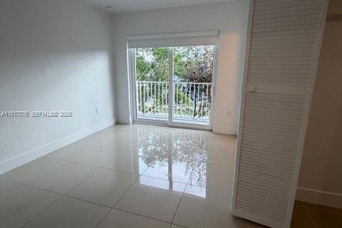 Townhouse in Homestead, Florida 4 bedrooms, 129.88 sq.m. № 1772536 - photo 24