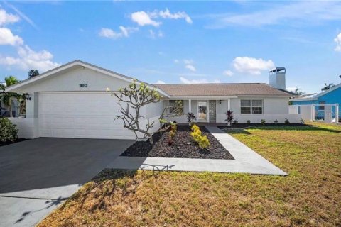 Villa ou maison à Apollo Beach, Floride 3 chambres, 147.71 m2 № 2367480