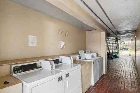 Appartement à louer à Orlando, Floride: 1 chambre, 25.64 m2 № 2427202 - photo 2