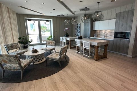 Снять в аренду кондоминиум в Майами, Флорида 1 спальня, 73.39м2, № 2006562 - фото 15