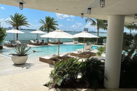 Снять в аренду кондоминиум в Майами, Флорида 1 спальня, 73.39м2, № 2006562 - фото 12