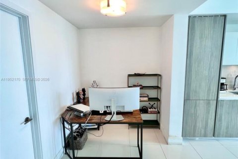 Снять в аренду кондоминиум в Майами, Флорида 1 спальня, 73.39м2, № 2006562 - фото 8