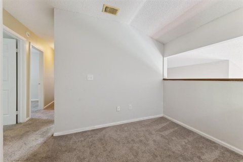 Casa en venta en Lake Mary, Florida, 4 dormitorios, 210.33 m2 № 2239329 - foto 21
