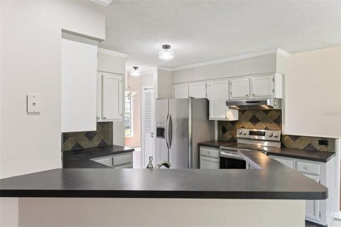 Casa en venta en Lake Mary, Florida, 4 dormitorios, 210.33 m2 № 2239329 - foto 11