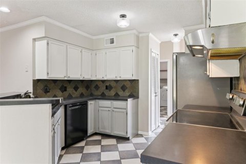 Casa en venta en Lake Mary, Florida, 4 dormitorios, 210.33 m2 № 2239329 - foto 13