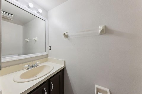Casa en venta en Lake Mary, Florida, 4 dormitorios, 210.33 m2 № 2239329 - foto 15