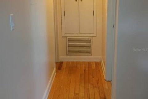 Condo in Orlando, Florida, 1 bedroom  № 1912471 - photo 4