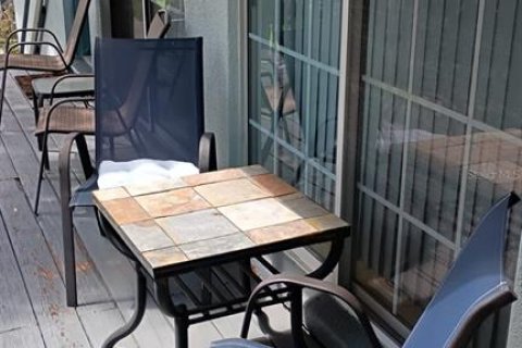 Condo in Orlando, Florida, 1 bedroom  № 1912471 - photo 3
