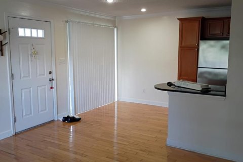 Condo in Orlando, Florida, 1 bedroom  № 1912471 - photo 7