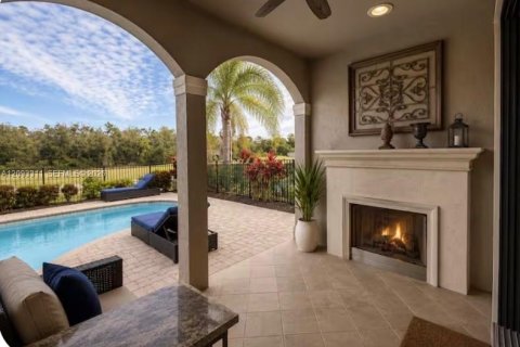 Casa en venta en Kissimmee, Florida, 8 dormitorios, 399.48 m2 № 2378645 - foto 5