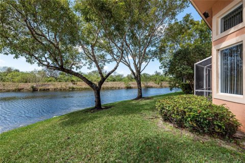 Adosado en alquiler en Coral Springs, Florida, 3 dormitorios, 160.44 m2 № 2086190 - foto 25