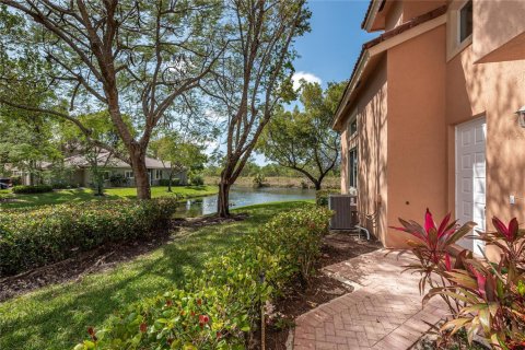 Adosado en alquiler en Coral Springs, Florida, 3 dormitorios, 160.44 m2 № 2086190 - foto 23