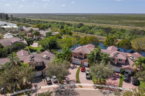 Adosado en alquiler en Coral Springs, Florida, 3 dormitorios, 160.44 m2 № 2086190 - foto 5