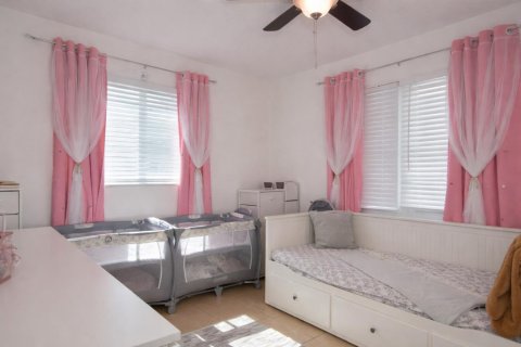 Купить виллу или дом в Тамарак, Флорида 1 комната, 84.73м2, № 2262293 - фото 10