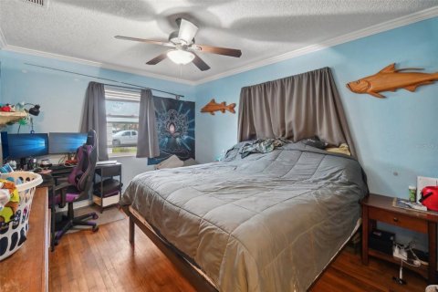 House in Saint Petersburg, Florida 3 bedrooms, 90.12 sq.m. № 1543515 - photo 10