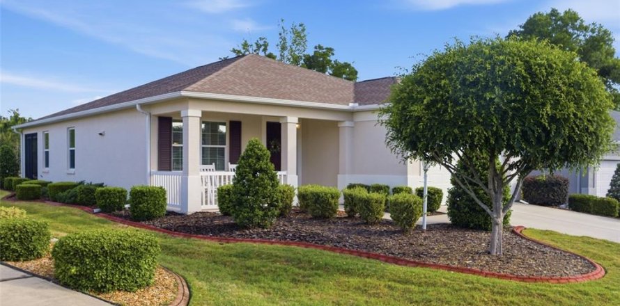Casa en Ocala, Florida 2 dormitorios, 138.89 m2 № 2135769