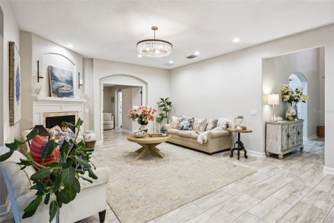House in Mount Dora, Florida 4 bedrooms, 265.98 sq.m. № 2208366 - photo 22