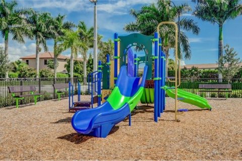 Adosado en venta en Homestead, Florida, 3 dormitorios, 157.38 m2 № 2026036 - foto 9