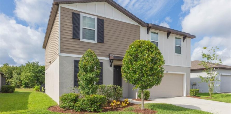 Villa ou maison à Zephyrhills, Floride 4 chambres, 217.39 m2 № 2200319