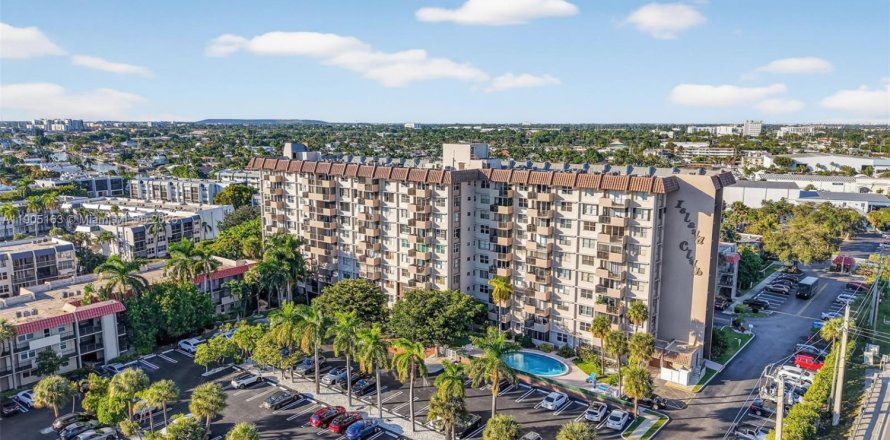 Condo à Pompano Beach, Floride, 2 chambres № 1972588