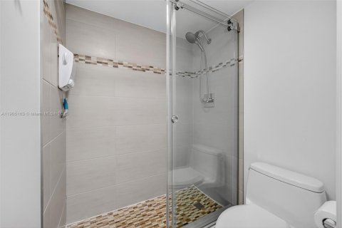 Copropriété à vendre à Pompano Beach, Floride: 2 chambres, 84.63 m2 № 1972588 - photo 24