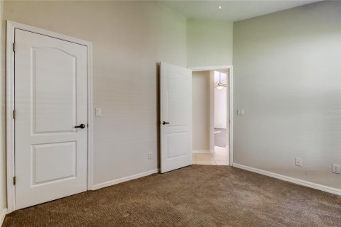 Casa en venta en Tampa, Florida, 4 dormitorios, 201.13 m2 № 1514214 - foto 30