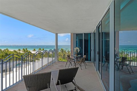 Condominio en venta en Miami Beach, Florida, 2 dormitorios, 142.14 m2 № 2020178 - foto 16