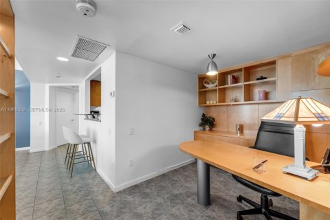 Condominio en venta en Miami Beach, Florida, 2 dormitorios, 142.14 m2 № 2020178 - foto 9