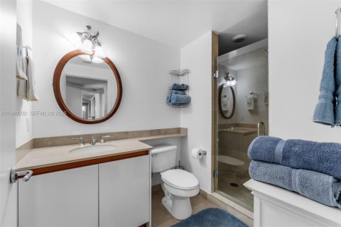 Condominio en venta en Miami Beach, Florida, 2 dormitorios, 142.14 m2 № 2020178 - foto 21